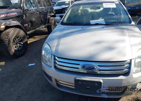 2007 Ford Fusion Se z USA, uszkodzony, nr VIN 3FAHP07Z57R209723